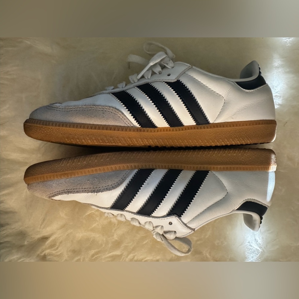 adidas White and Gray Sneakers - Picture 7 of 9